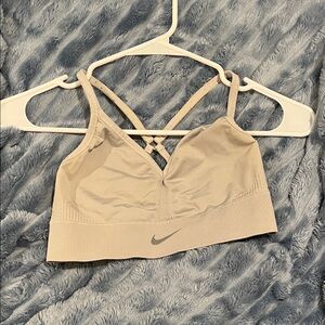gray nike sports bra